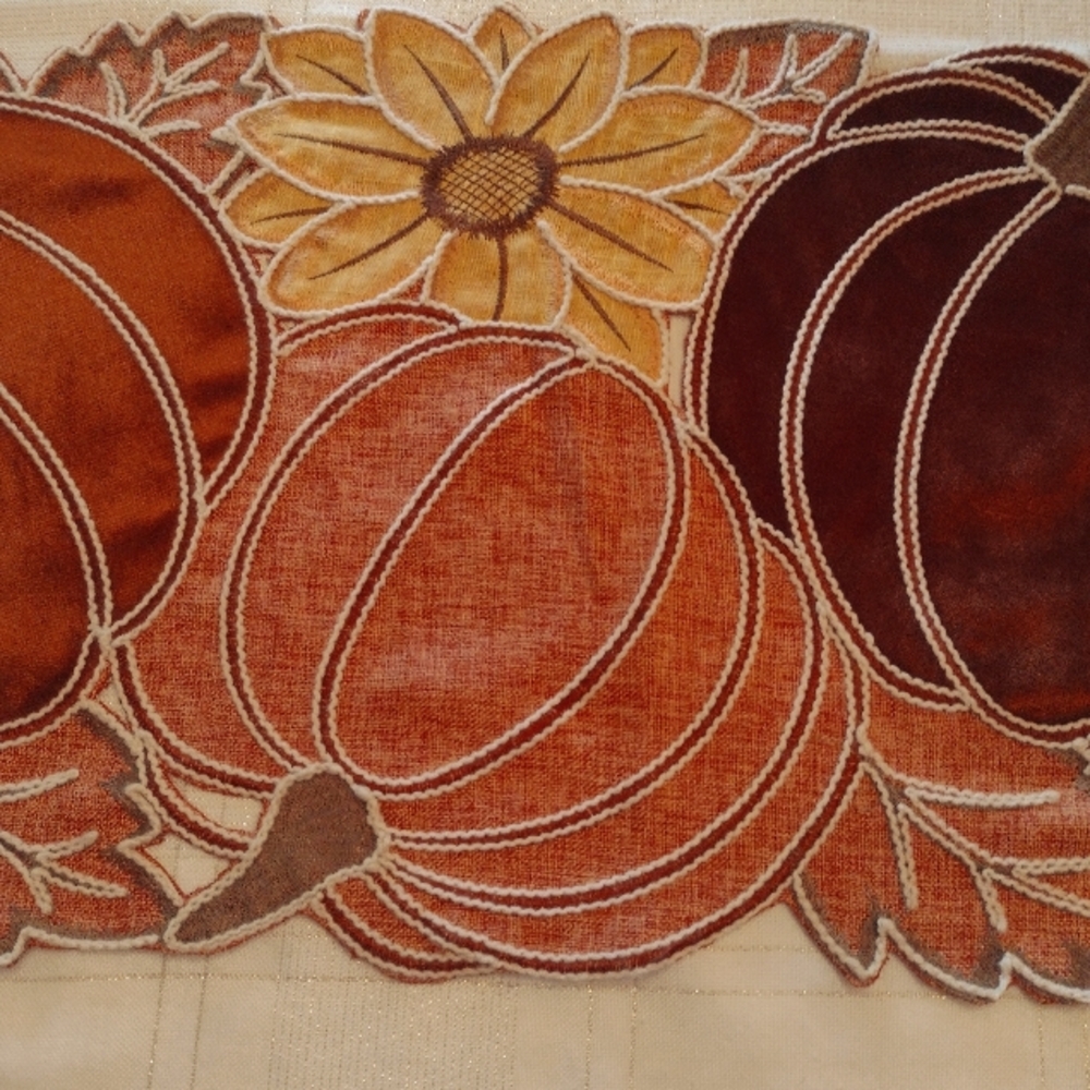 STUNNING Autumn Table Runner